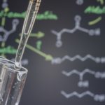 Nuove restrizioni REACH 2025 sulle sostanze CMR: aggiornamento dell’allegato XVII del Reg. CE 1907/2006