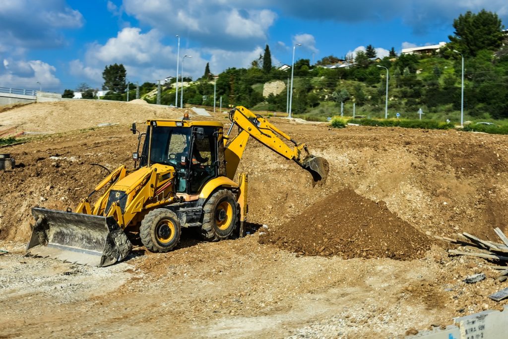 Attività cantiere con movimentazione di terre e rocce da scavo