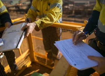 Chiarimenti del ministero lavoro su applicazione della patente a crediti nei cantieri.