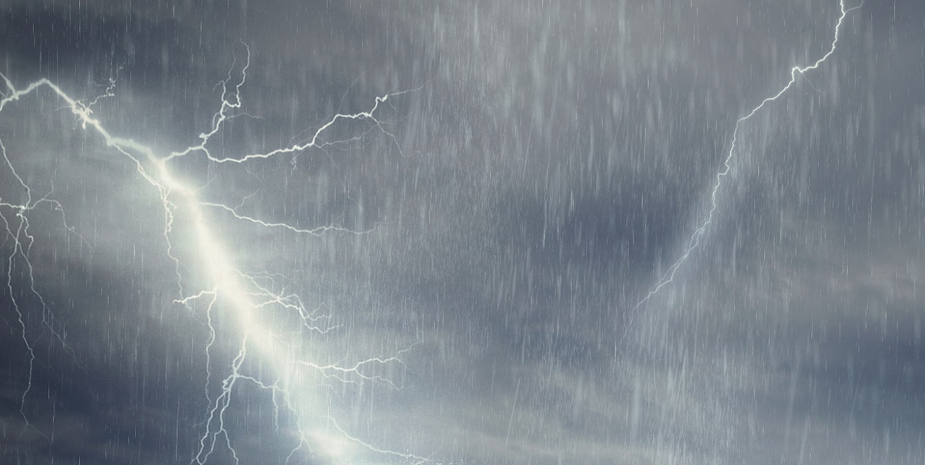 Norme CEI per la salvaguardia di strutture, impianti e persone dai rischi associati alle scariche atmosferiche.