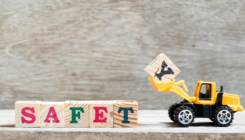 Decreto legge sicurezza sul lavoro 2025: formazione, DPI smart e controlli digitali