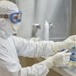 guida Dupont per ridurre l'impatto ambientale e le emissioni di CO2 associate alla scelta, all'uso e allo smaltimento dei DPI