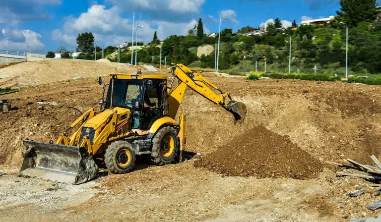 Intervento di messa in sicurezza permanente in area con rifiuti contenenti amianto