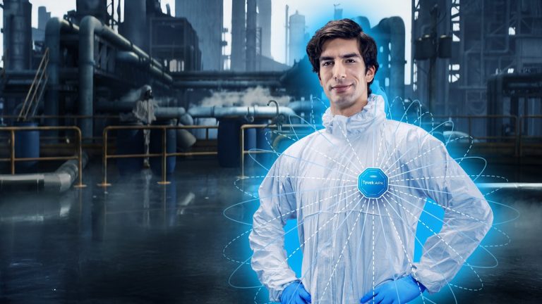 DuPont Tyvek® APX™: traspirabilità senza precedenti, senza perdita di livelli di protezione e durata,