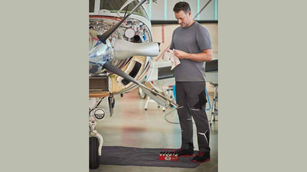 Tappeti Assorbiolio Riutilizzabili Mewa: Sostenibilità in Officina