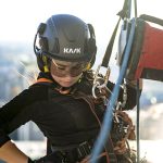 L’Effetto WOW di KASK, acronimo di “With One Wear” – inteso come “con una sola calzata” – celebra la sensazione unica che si prova indossando per la prima volta un casco KASK