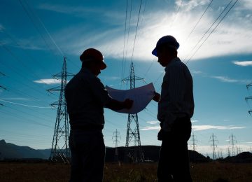 Lavori edili in prossimità di linee elettriche – prevenzione del rischio elettrico