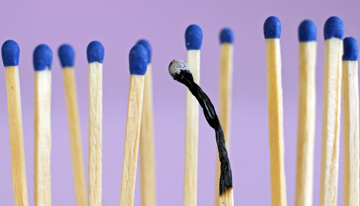 Il Burnout sul lavoro: cos’è, le 4 fasi e gli obblighi di prevenzione